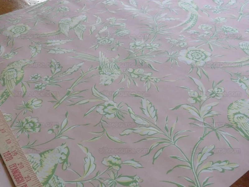 Scalamandre "aviary" Wallpaper Bird Chinioserie Pink Single Roll