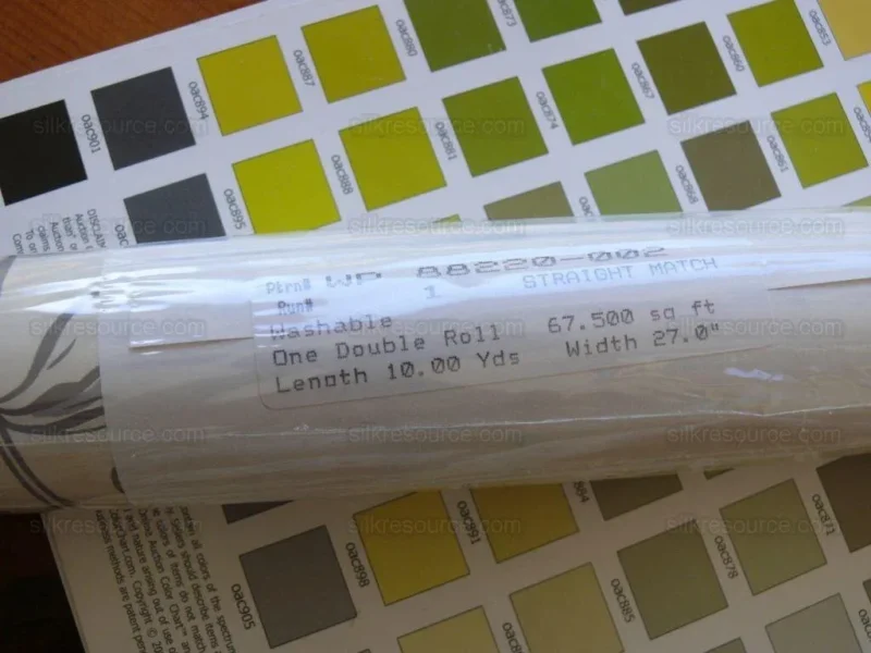 Scalamandre "aviary" Wallpaper Bird Chinioserie Grey White Singl