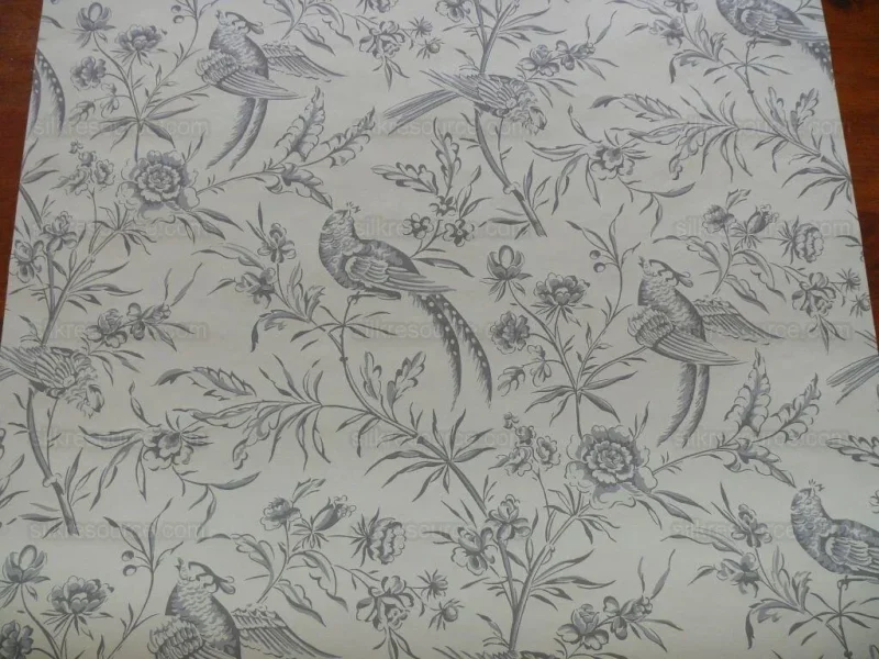 Scalamandre "aviary" Wallpaper Bird Chinioserie Grey White Singl