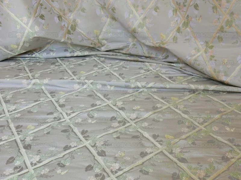 P1530514.jpg Scalamandre Butterfly & Trellis Silk Lampas Pale Lavendar MSRP USD 619/Y!