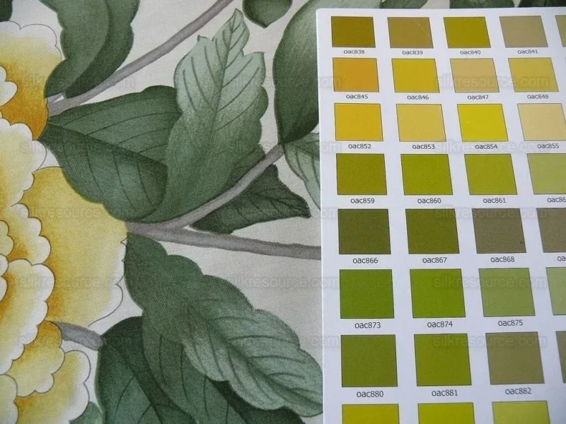 P1530873.jpg Brunschwig & Fils Lorenzo Rubelli "lahore" Huge Tree Peony