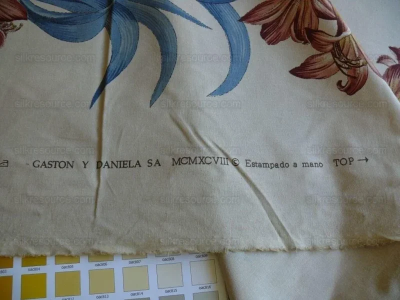 P1560897.jpg Brunschwig & Fils Motril Tropical Floral Succulent Cotton Print Red Blue Fr Spain Gaston Y. Daniela