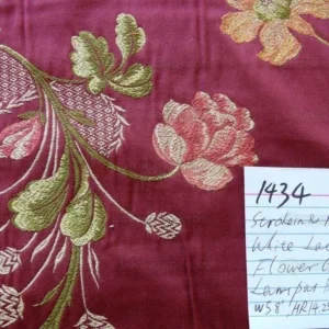 P1570255.jpg Stroheim & Romann Petit Jardin" Rouge Lace Flower Garland Burgun