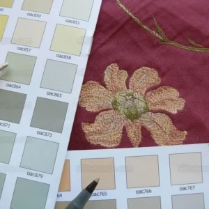 P1570260.jpg Stroheim & Romann Petit Jardin" Rouge Lace Flower Garland Burgun