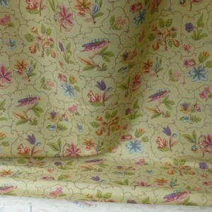 P1580026.jpg Cowton & Tout Shelburne Bird Butterfly Squirrel Acorn English Country Animal Celadon Pear Green Pink Purple MSRP USD 192/Y