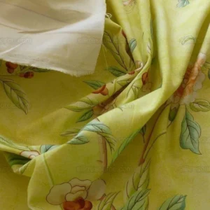 P1580133.jpg Brunschwig & Fils Kanchou Parrots Chinioserie Flower Print Green