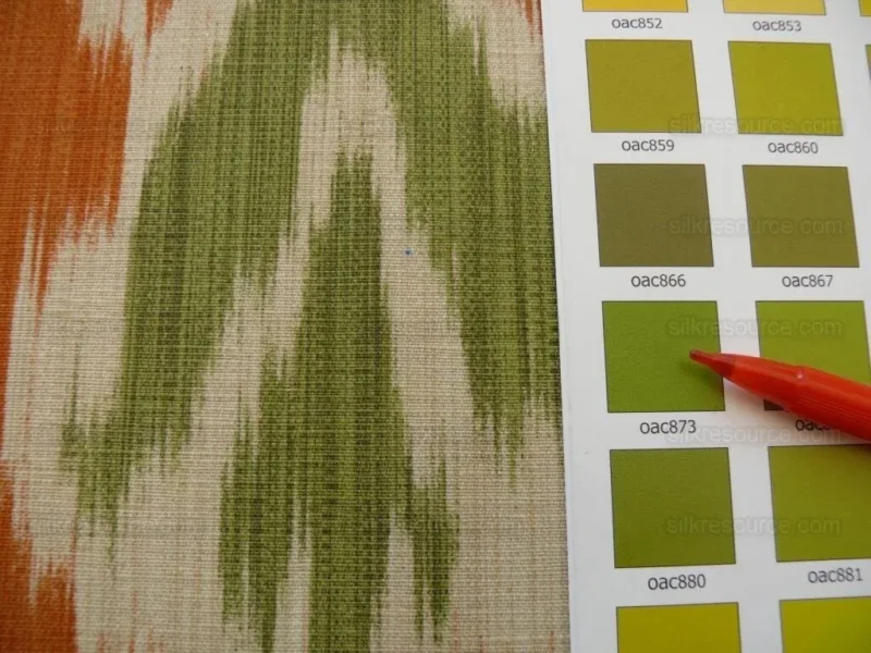 P1580713.jpg By Yd Clarence House Grand Pamir Ikat Linen Rust & Fern Green MSRP USD 370/yard