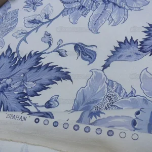 P1600178.jpg Scalamandre Gaston Y Daniela Paradise Horizon Blue Ispahan White Large Jacobean Persian Tulip Print  From Spain