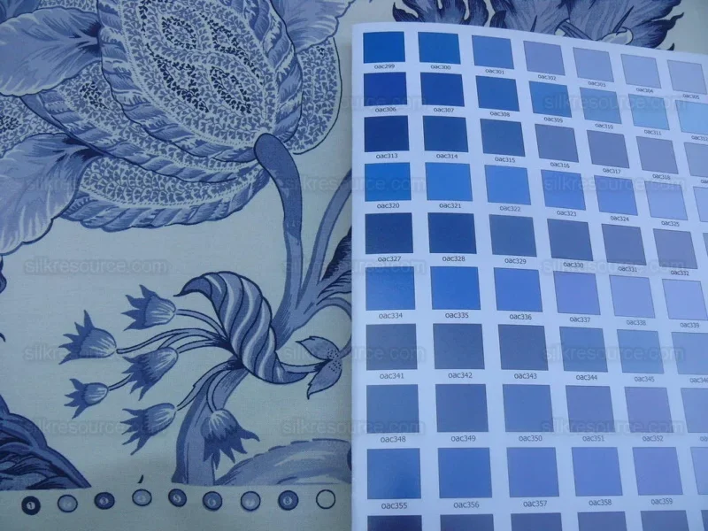 P1600185.jpg Scalamandre Gaston Y Daniela Paradise Horizon Blue Ispahan White Large Jacobean Persian Tulip Print  From Spain