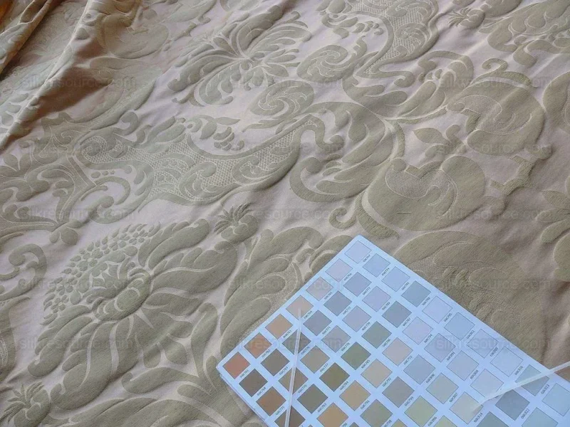 0.6Y Old World Weavers Scalamandre Bellona Soft Peach Gold Thick Renaissance Silk Damask MSRP USD406/y