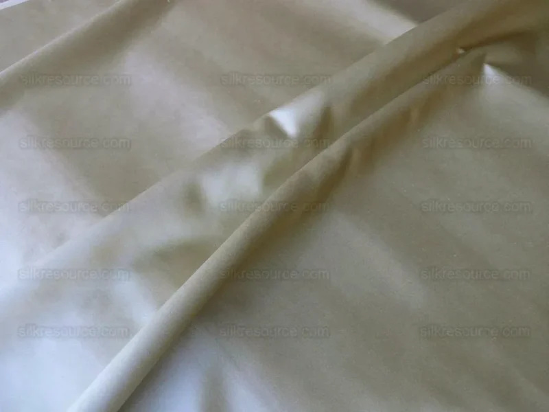 P1600731.jpg Scalamandre Old Wolrd Weavers Sarin Gold Leaf Silk Satin Glamorous Weighty Liquid Lux