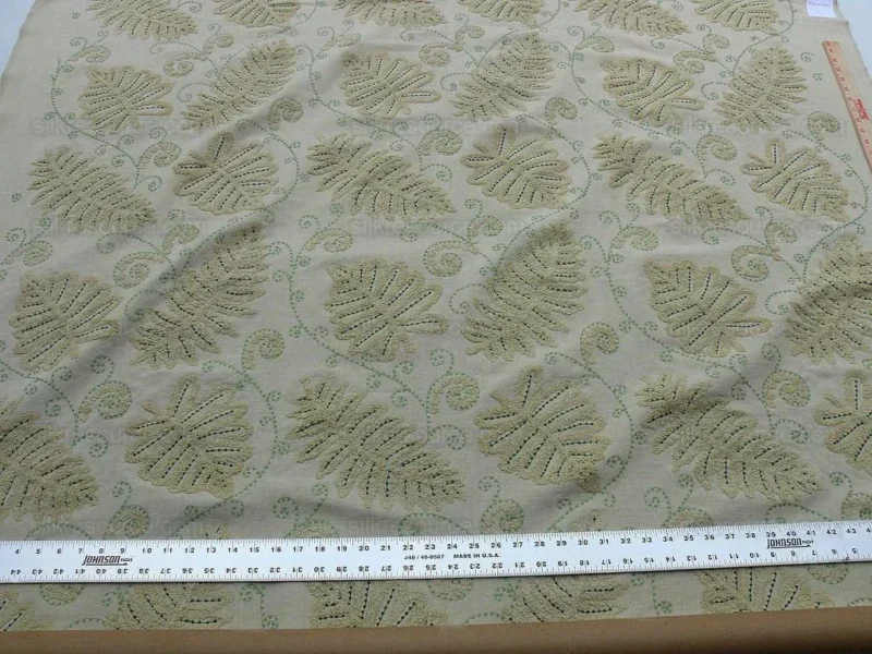 P1600863.jpg 15.75y Scalamandre Fossils-dark Green On Beige MSRP USD 372/Y