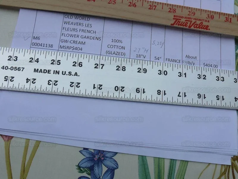 P1600906.jpg 5.25y Scalamandre Les Fleurs Gardens Gw-cream Botanical Print Cream white Lily Iris Couscous Bulb Lilium Leslie Merritt MSRP USD 404/y