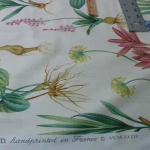 P1600908.jpg 5.25y Scalamandre Les Fleurs Gardens Gw-cream Botanical Print Cream white Lily Iris Couscous Bulb Lilium Leslie Merritt MSRP USD 404/y