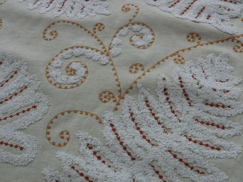 P1600947.jpg 1.2y Scalamandre Fossils- Embroidery Gw-rust On Beige MSRP USD 372Y