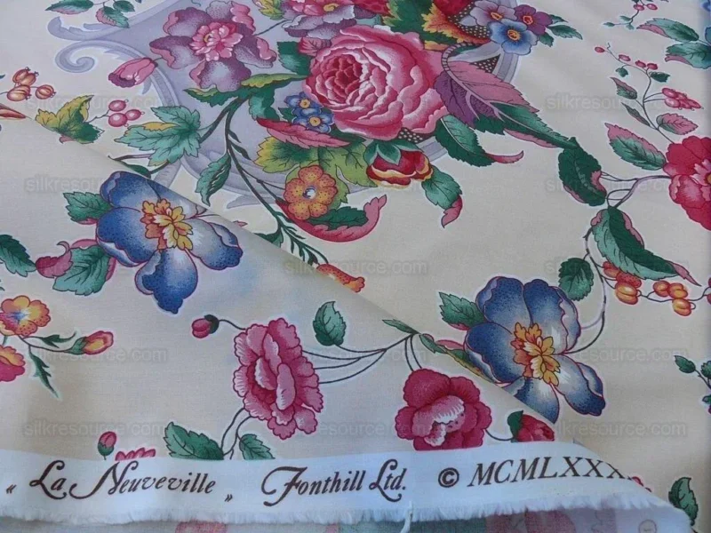 P1610370.jpg 16.25y Scalamandre La Neuveville Print Fruit Flower Melon Grape Harvest Pale Peach MSRP 112/Y