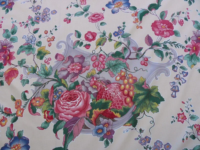 16.25Y SCALAMANDRE LA NEUVEVILLE FRUIT PALE PEACH MSRP2Y f3 16.25Y SCALAMANDRE LA NEUVEVILLE FRUIT PALE PEACH MSRP$112Y f3