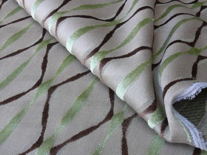 P1620103.jpg Bty Scalamandre Helena Fonthill Brown/green Velvet River Ribbon Diamond Mid-century MSRP USD 164/Y