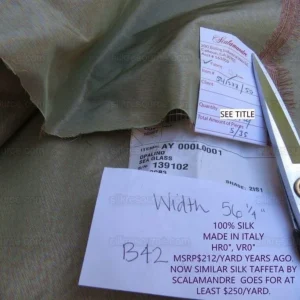 IMG_3647.jpg Bty Scalamandre Opalino "seaglass" 100% Silk MSRP USD 212