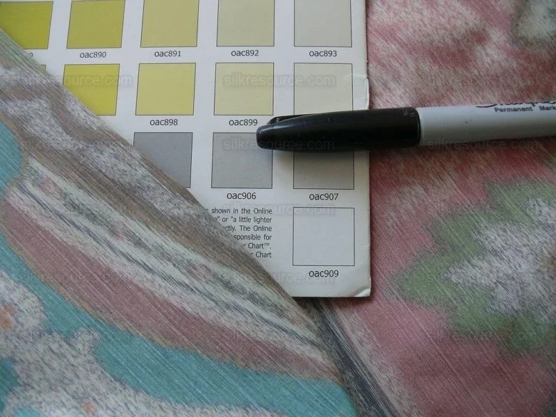 P1620260.jpg By Vertical Repeat 1.41yards Clarence House Warp Print Silk Teal Blue Green #1615b MSRP USD 677/yard