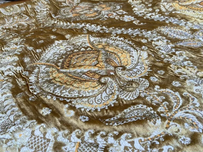 OCTAVIA-Gold-5.jpg 1.5y Brunschwig & Fils Octavia Silk Velvet Print “gold”pale Chartreuse Green