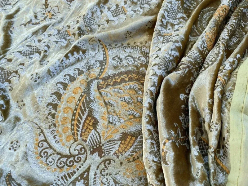 OCTAVIA-Gold-9.jpg 1.5y Brunschwig & Fils Octavia Silk Velvet Print “gold”pale Chartreuse Green