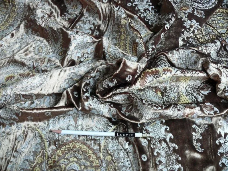 P1630190.jpg Brunschwig & Fils Octavia Silk Velvet Print Tiger's Eye Black Brown Gold MSRP USD 394/y