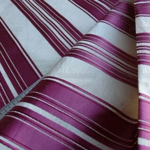 BRUNSCHWIG & FILS VILMORIN SATIN STRIPE SCHIAPARELLI PINK RP290Y BRUNSCHWIG & FILS VILMORIN SATIN STRIPE SCHIAPARELLI PINK RP290Y