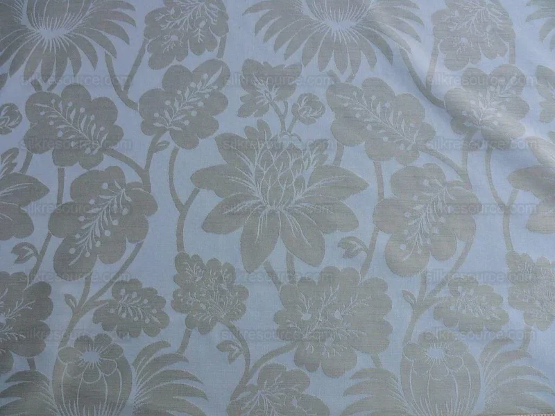 BY YD LEE JOFA GP&J BAKER HANBURY WEAVE CREAM MSRP 190/Y