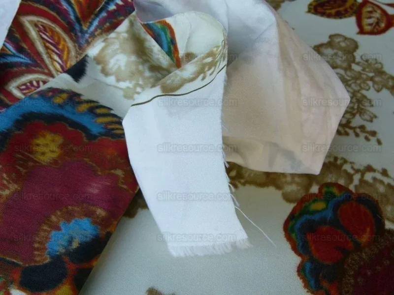 P1000368.jpg By yard Lee Jofa Arcadia Multi by Oscar De La Renta Blue Red Orange Mocha Mustard Cotton Sateen MSRP USD 284/y