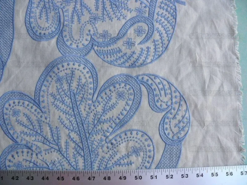 P1630575.jpg 1.38yd Lee Jofa Whitcomb.aegean Blue White Embroidery Linen MSRP USD 336/Yard