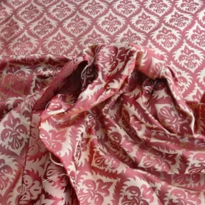 P1630737.jpg Kravet Red & Gold Small Medallion Crest Silk Damask Reversible MSRP USD 159/Y