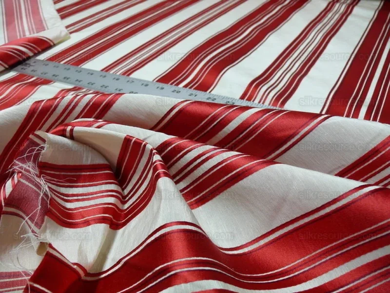 Brunschwig & Fils Vilmorin Satin Stripe Lipstick Red MSRP USD 290/y