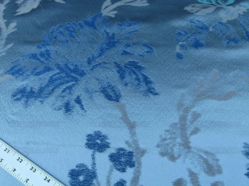 P1000748.jpg Scalamandre Mallorcan Garden Blue Jay Magical Silk Lampas Mediterranean Rose MSRP USD 324/Y