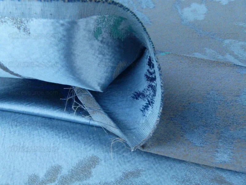 P1000751.jpg Scalamandre Mallorcan Garden Blue Jay Magical Silk Lampas Mediterranean Rose MSRP USD 324/Y