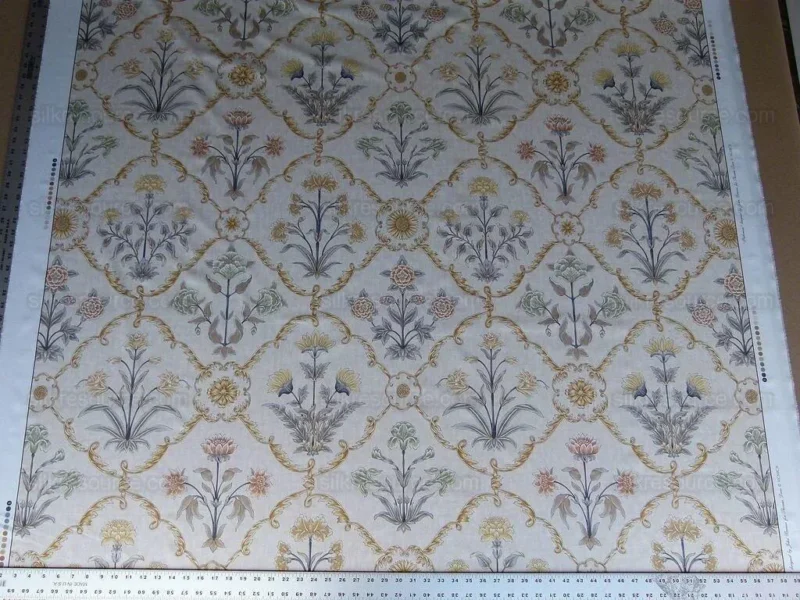 P1010223.jpg Scalamandre Pashmina Vanilla Floral Lattice Cream Gold Pink Green Arabisque Print MSRP USD 358/Y