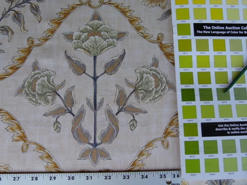 P1010229.jpg Scalamandre Pashmina Vanilla Floral Lattice Cream Gold Pink Green Arabisque Print MSRP USD 358/Y