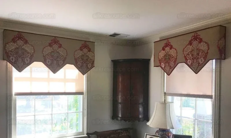 Lee-jofa-Alexandria-Silk-Medallion-Cornice-4C.jpg Lee Jofa Alexandria Silk Linen Embroidery Velvet Applique Museum Quality Red Gold Copper MSRP0/y