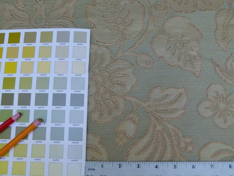 P1010887.jpg 0.95y Gp&j Baker Montague Silk Damask Renaissance Birch Brn Grn