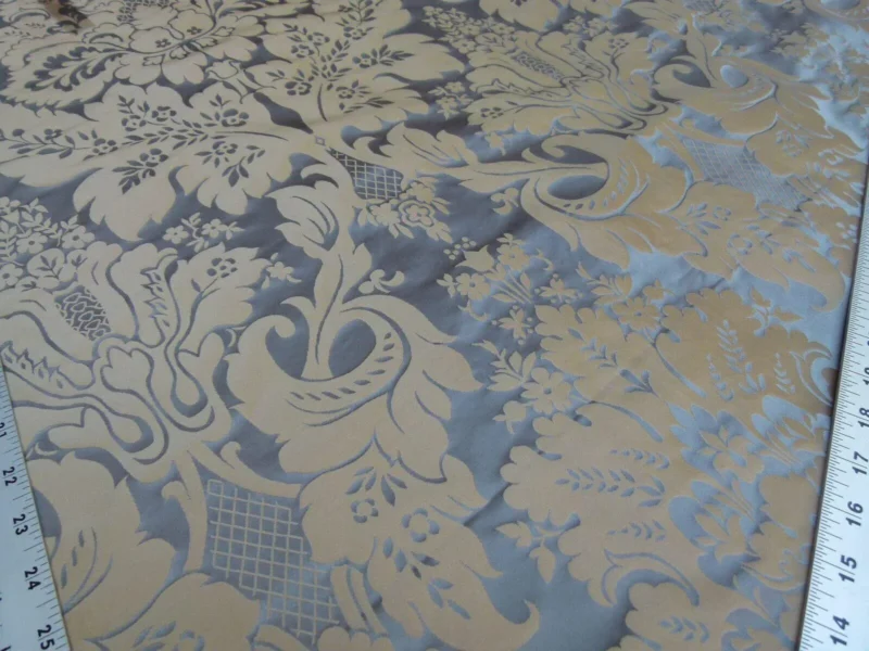P1020009.jpg 1y Kravet Couture Limoges 100% Silk Damask Cerulean Blue MSRP USD 264