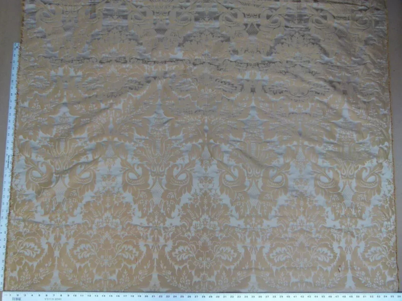 P1020045.jpg 1.375y Kravet Couture Limoges 100%silk Damask Truffle Gold Rp264