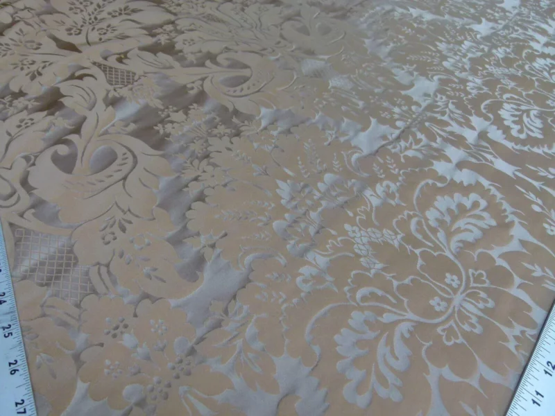 P1020046.jpg 1.375y Kravet Couture Limoges 100%silk Damask Truffle Gold Rp264