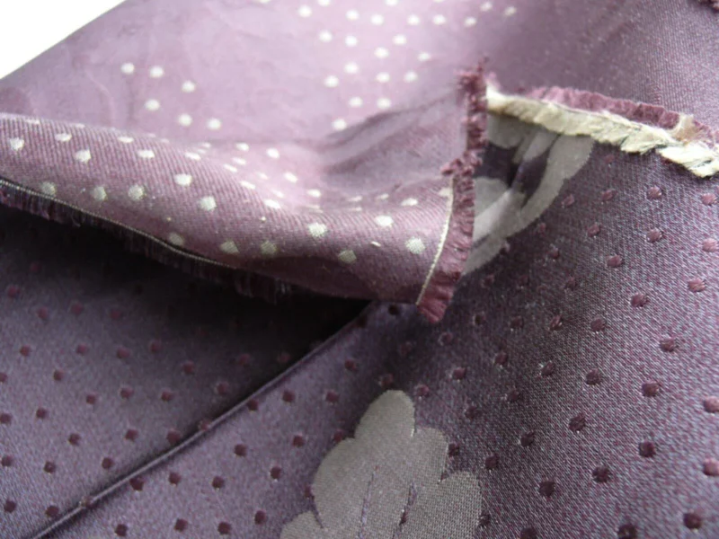 P1640888.jpg 4.38y Lee Jofa Mulberry Home Eliza Aubergine Purple English Rose MSRP USD 250/Y