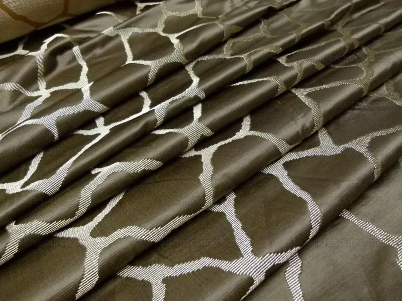 Scalamandre Giraffa Brown Giraffe Animal Skin Safari Heavy Jacquard MSRP USD 358/y