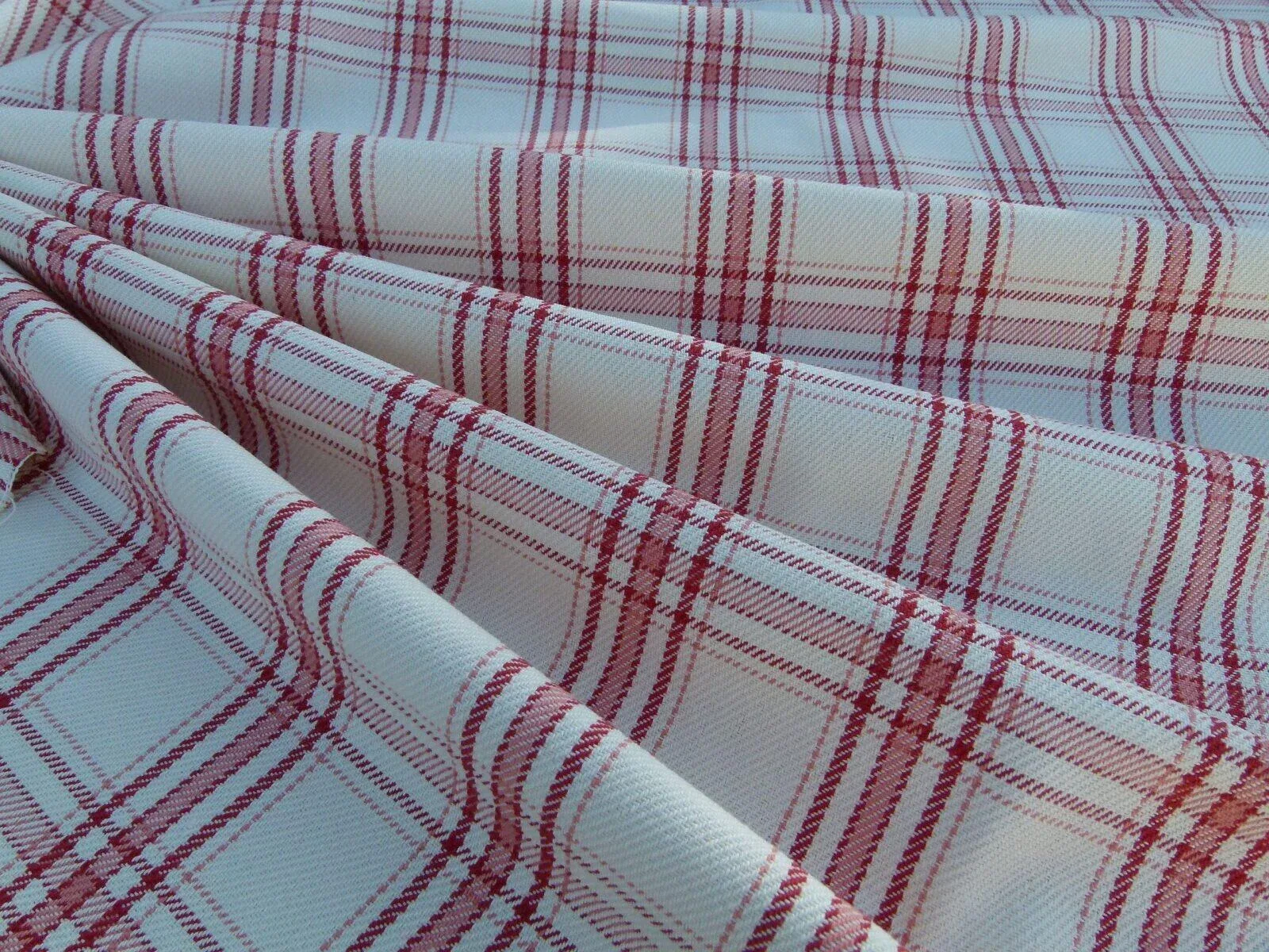 P1040559 47 Berkbox86 Square Jacquard by Old World Weavers Rhumba Fonthill White Green Yellow Heavy Wool Cotton Plaid MSRP USD 264/Y
