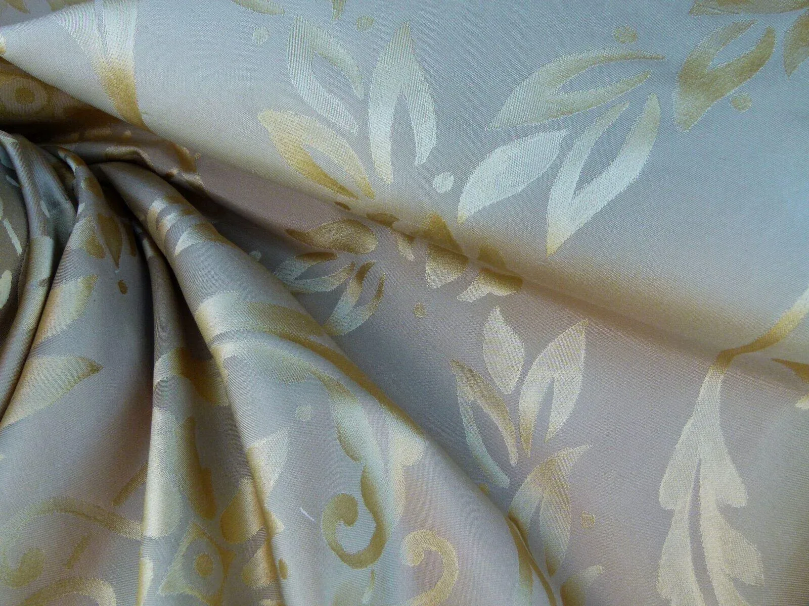 P1050902 ***SOLD*** By Yd Lee Jofa Imperial Damask In Aqua Neo-classic Blue Gold MSRP USD 298/Y