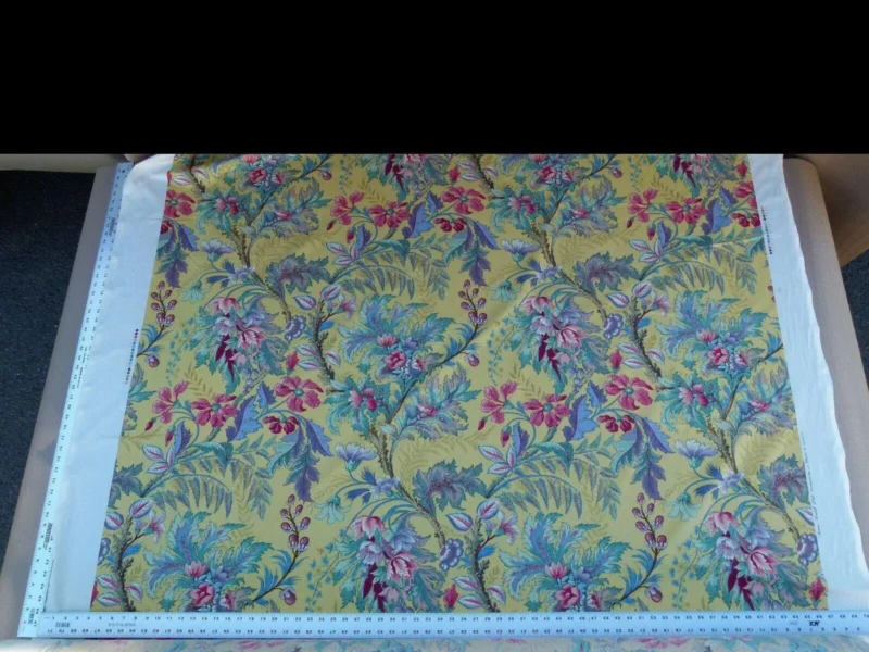 P1060247 Bty Scalamandre Manon Multi/yellow Green Red Pink Blue Wild Tropical Floral Opera MSRP USD 244/Y