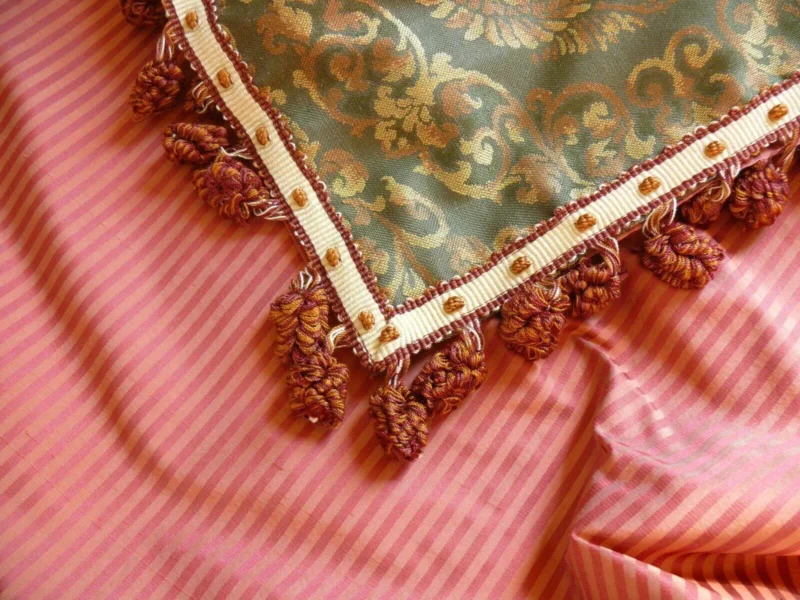 P1410192 Sewing Only: Custom Sewing & Design--- Drapery Panels With Lining & interlining