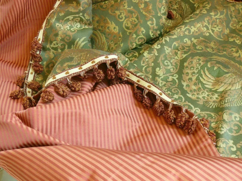 P1410194 Sewing Only: Custom Sewing & Design--- Drapery Panels With Lining & interlining