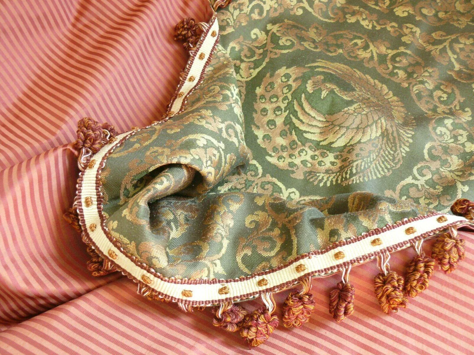 P1410195 12 Berkbox56 1.3 yard Scalamandre Balmoral-Corn linen Rose, Green Floral